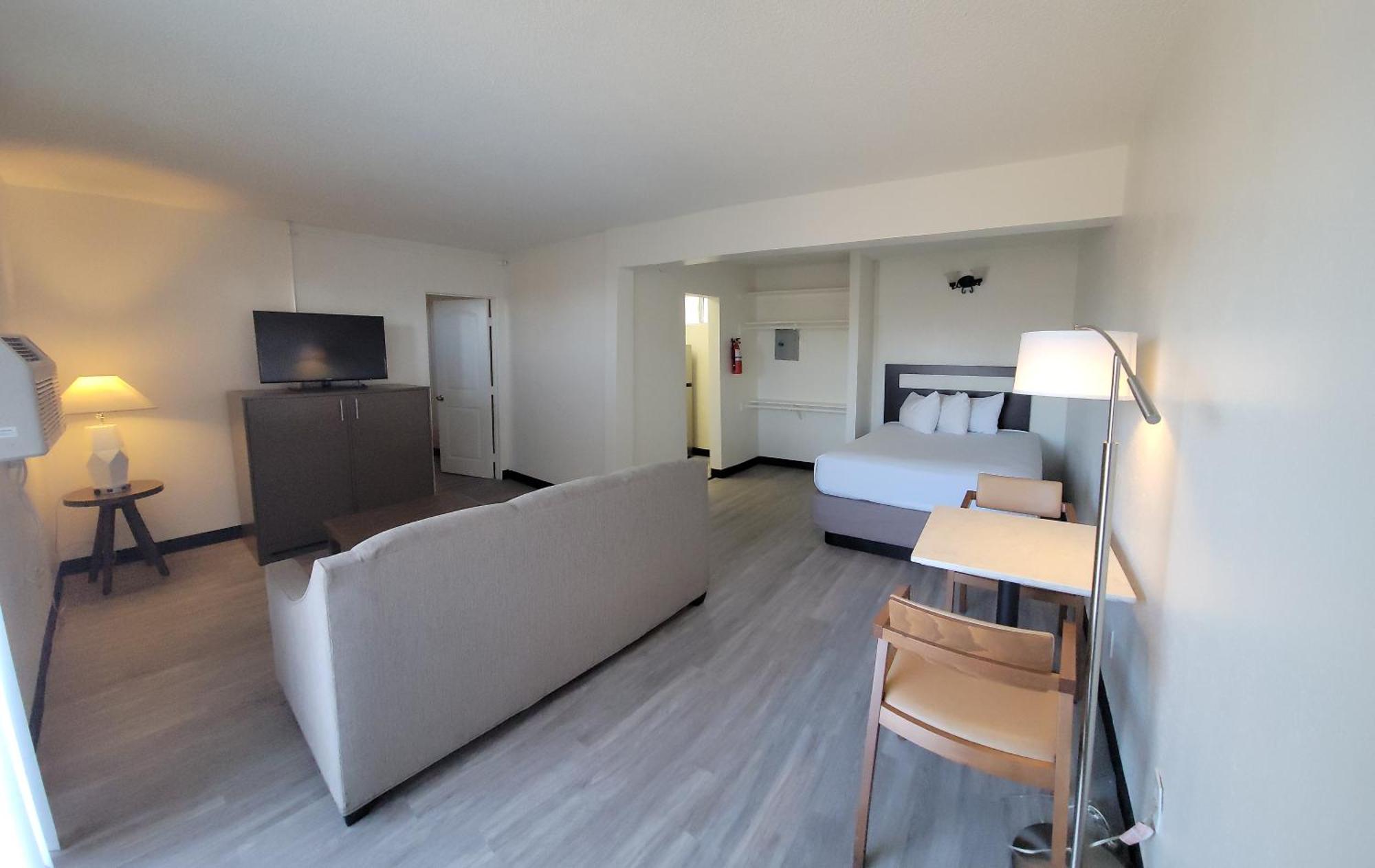 Mc Pacific Inn & Suites ทอร์แรนซ์ ภายนอก รูปภาพ